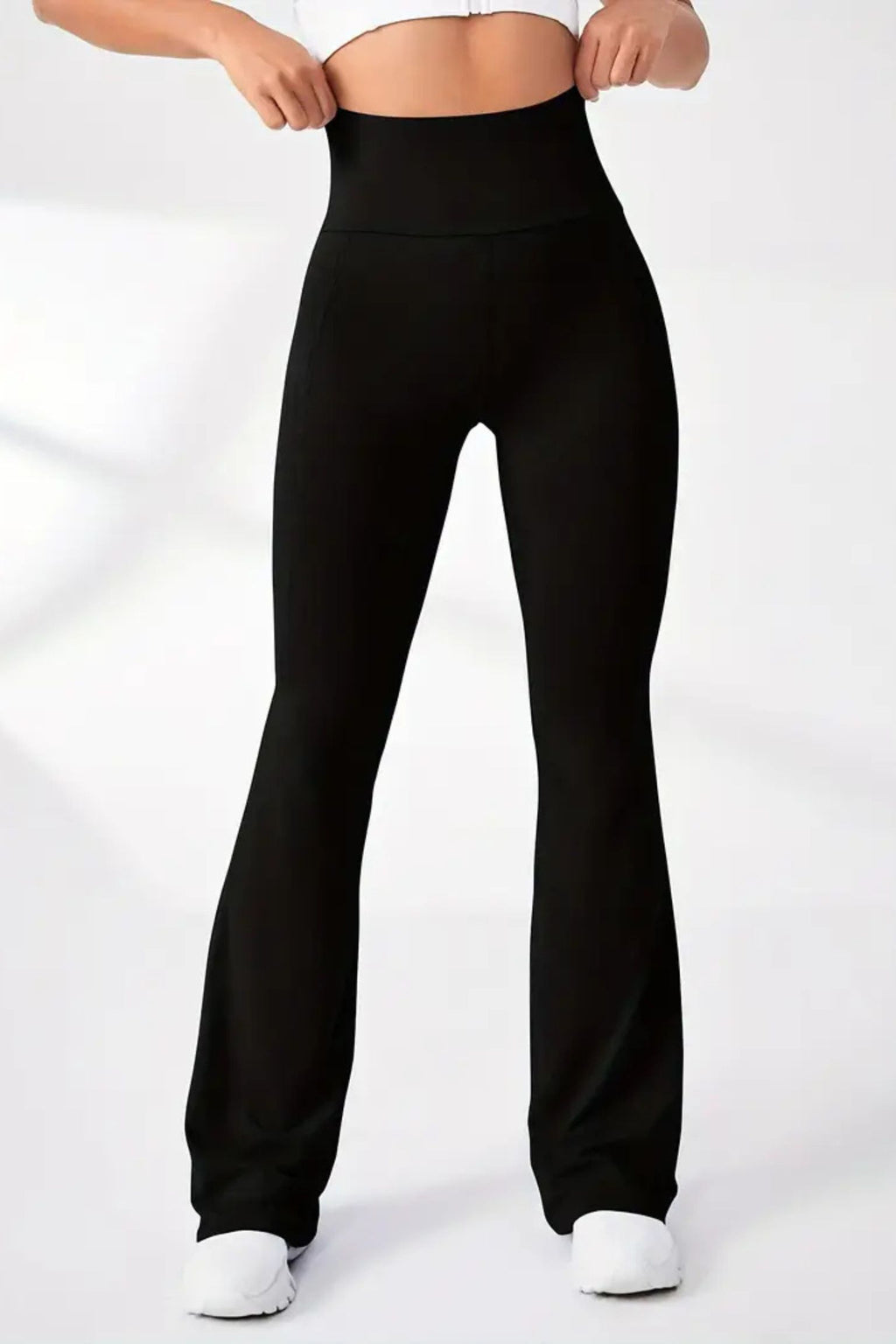 High-waisted Flare Leggings (Black)