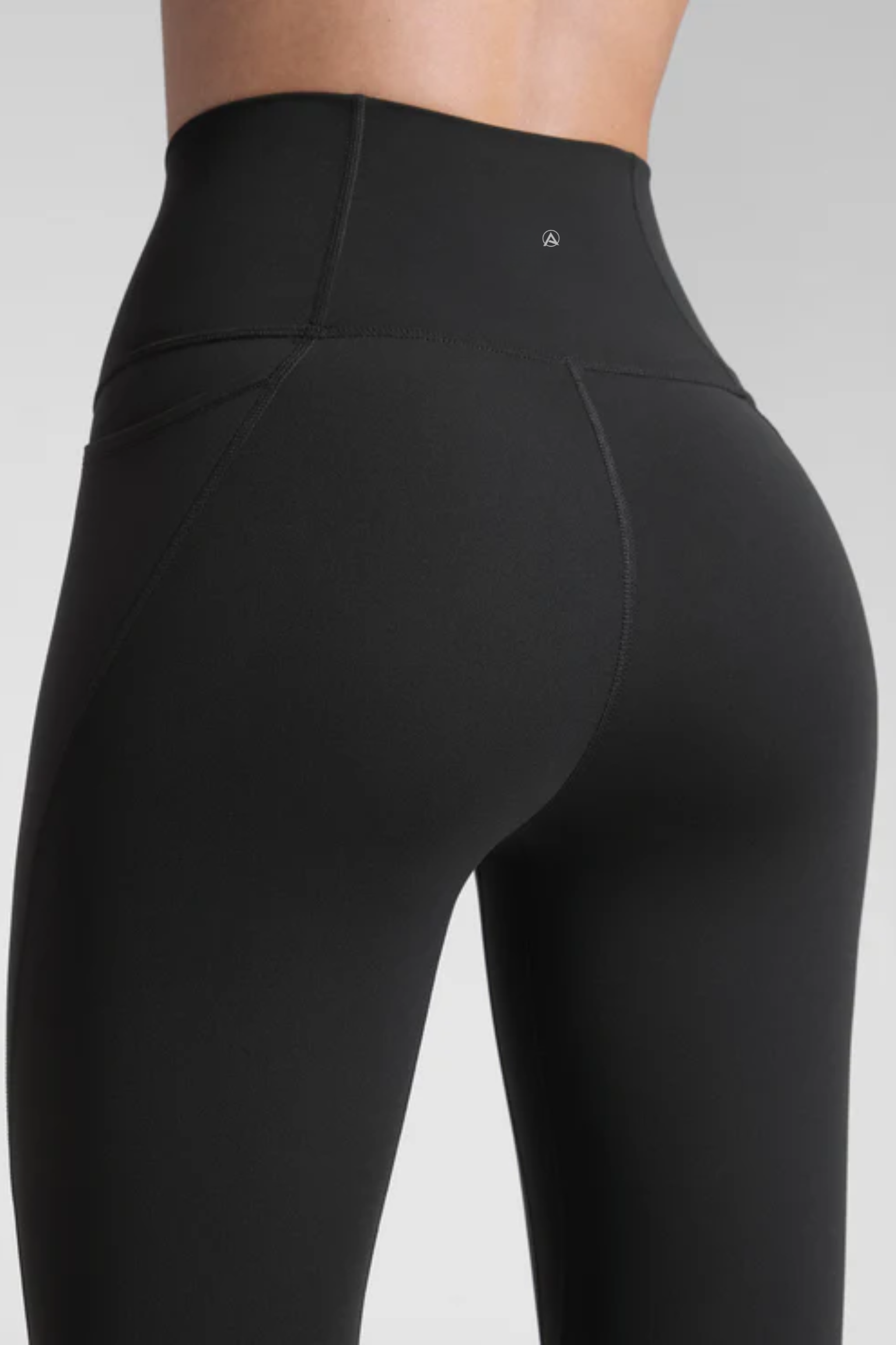Butter Luxe Pocket Leggings (Black)