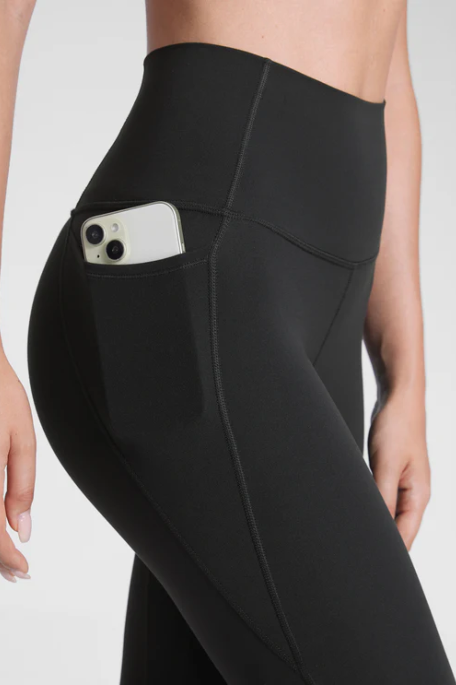 Butter Luxe Pocket Leggings (Black)