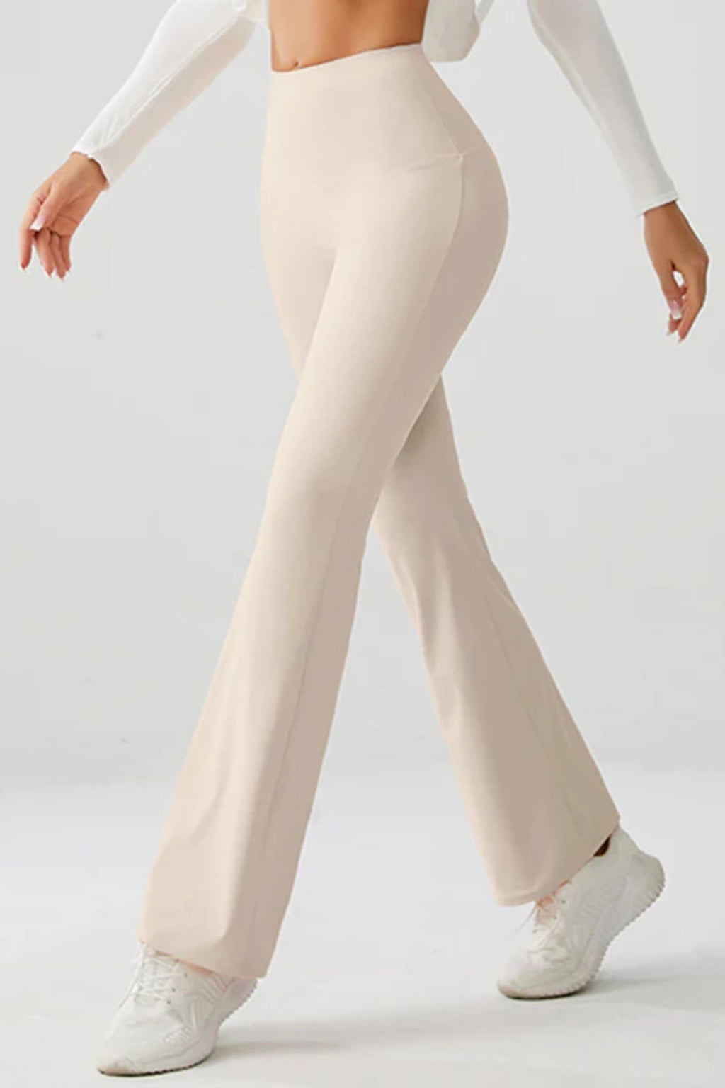 High-waisted Flare Leggings (French Vanilla)