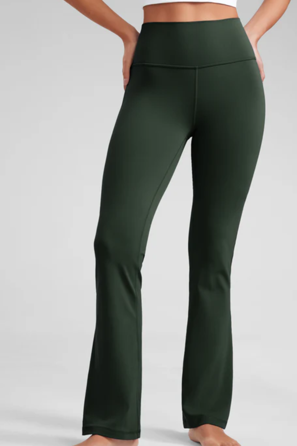 High-waisted Flare Leggings (Legend Green)